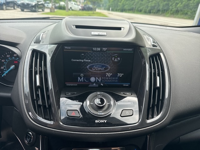 Thumbnail: 2014 Ford Escape - 9