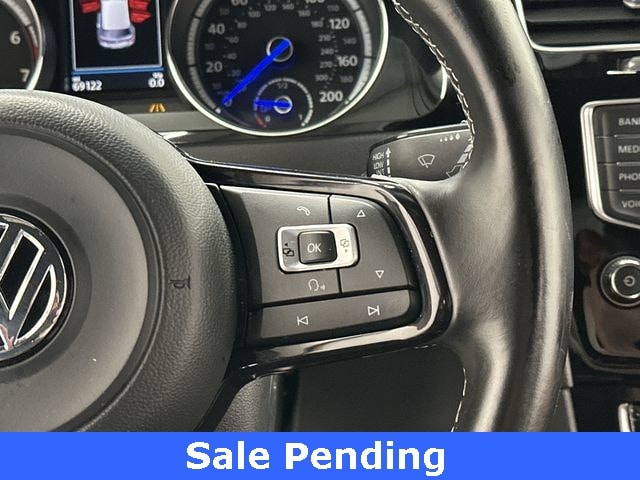 Thumbnail: 2017 Volkswagen Golf - 9