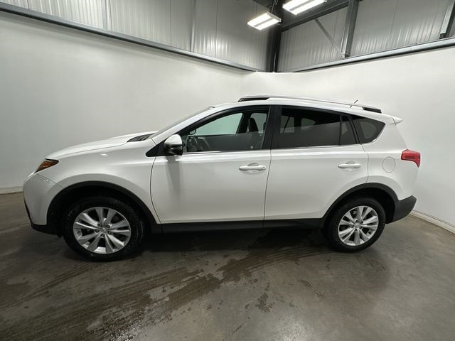 Thumbnail: 2013 Toyota RAV4 - 2