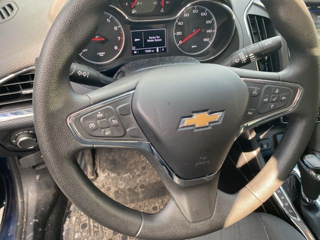 Thumbnail: 2019 Chevrolet Cruze - 22