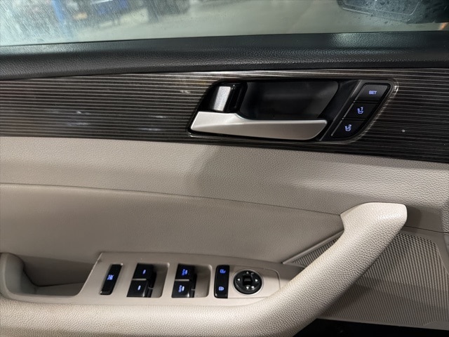 Thumbnail: 2019 Hyundai Sonata - 23