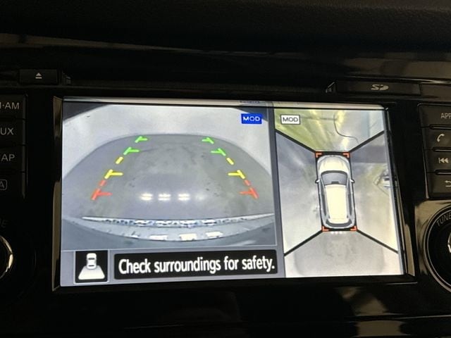 Thumbnail: 2015 Nissan Rogue - 15