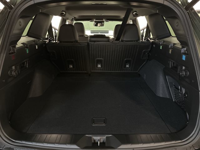 Thumbnail: 2026 Subaru Outback - 25