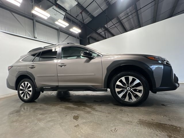 Thumbnail: 2024 Subaru Outback - 3