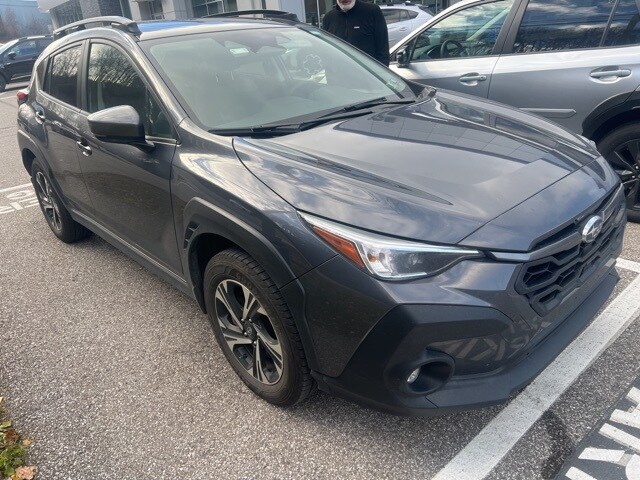 2024 Subaru Crosstrek Premium photo 3