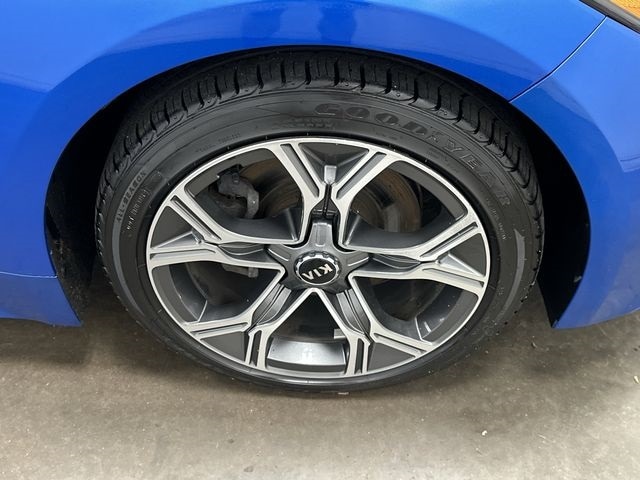 Thumbnail: 2021 Kia Stinger - 5