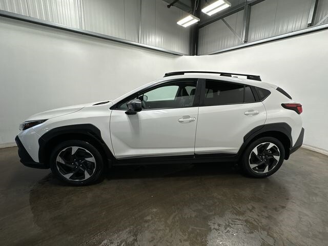 2024 Subaru Crosstrek Limited photo 2