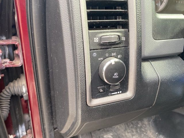 Thumbnail: 2018 RAM 1500 - 34