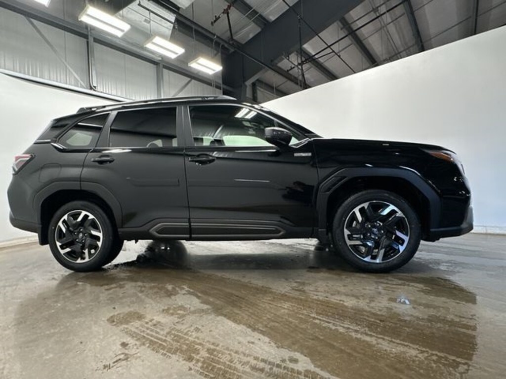 New 2025 Subaru Forester Limited Hybrid SUV