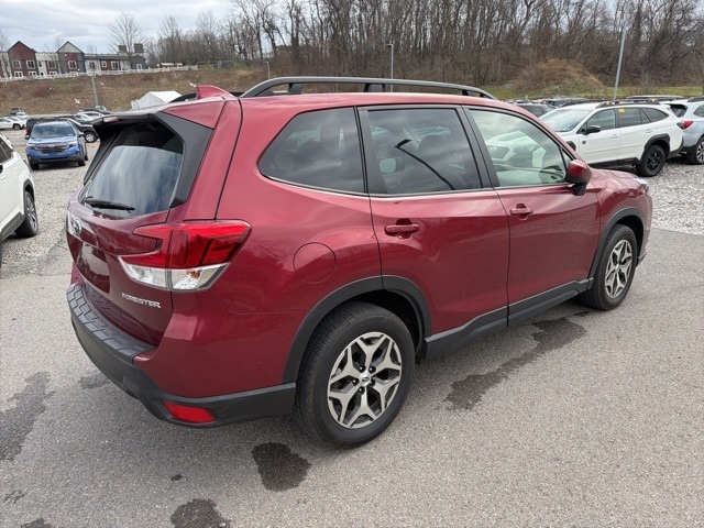 Thumbnail: 2023 Subaru Forester - 9