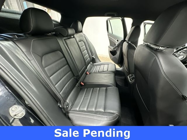 Thumbnail: 2017 Volkswagen Golf - 24