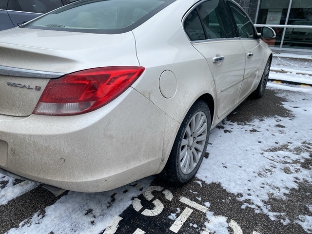 Thumbnail: 2013 Buick Regal - 9