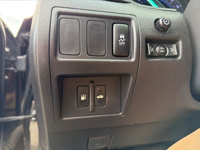 Thumbnail: 2012 Lexus IS - 22