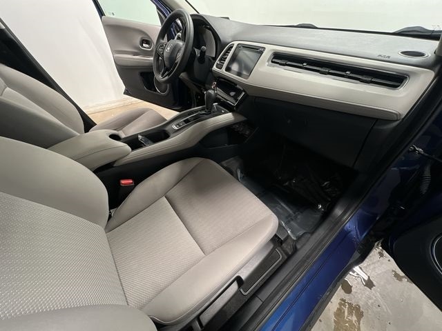 Thumbnail: 2017 Honda HR-V - 21