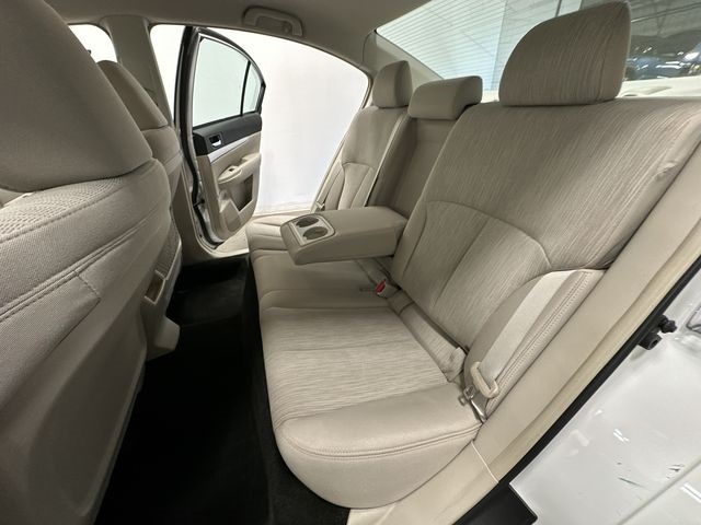 Thumbnail: 2013 Subaru Legacy - 15