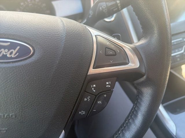 Thumbnail: 2017 Ford Fusion - 16