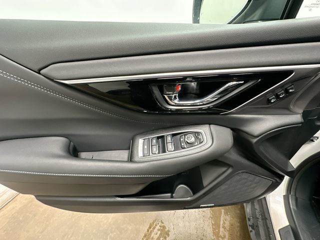 Thumbnail: 2025 Subaru Outback - 18