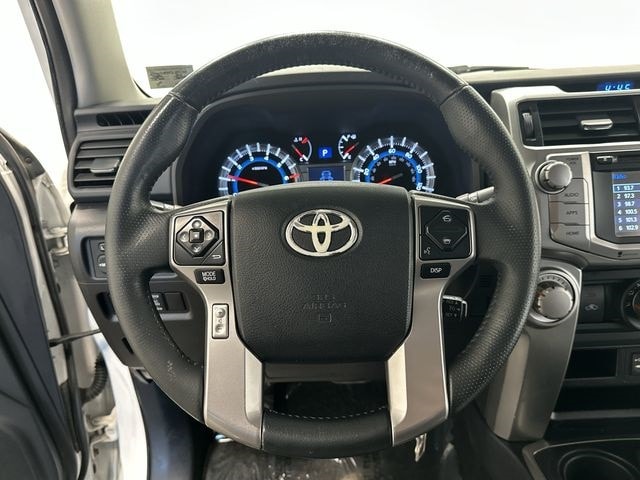 Thumbnail: 2015 Toyota 4Runner - 7