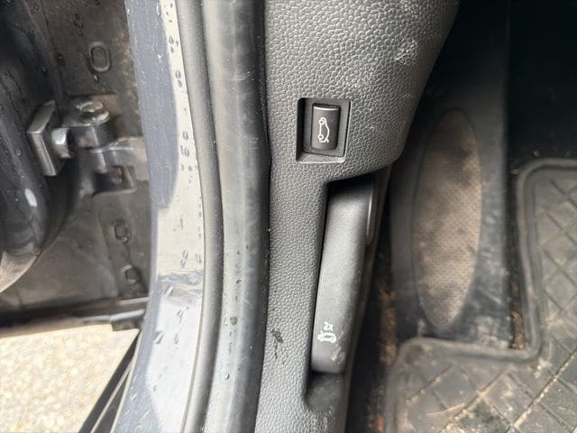 Thumbnail: 2019 MINI Cooper Hardtop - 22