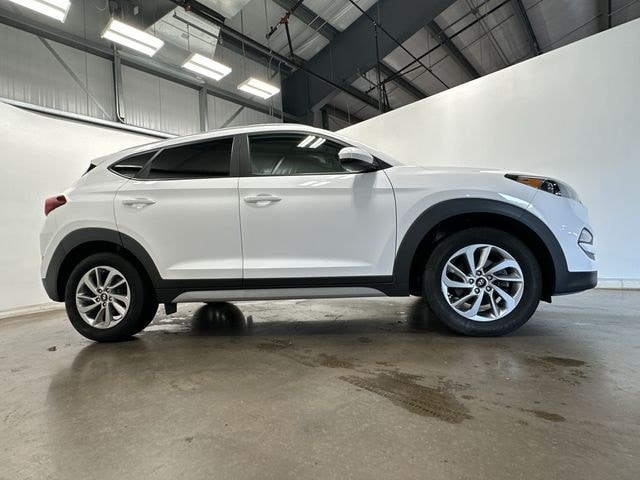 Thumbnail: 2018 Hyundai Tucson - 3