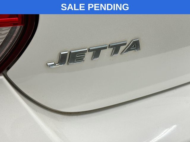 Thumbnail: 2012 Volkswagen Jetta - 26