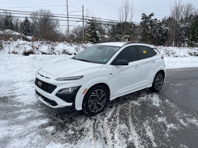 Thumbnail: 2022 Hyundai Kona - 1