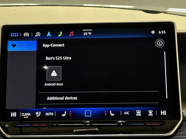 Thumbnail: 2025 Volkswagen Tiguan - 13