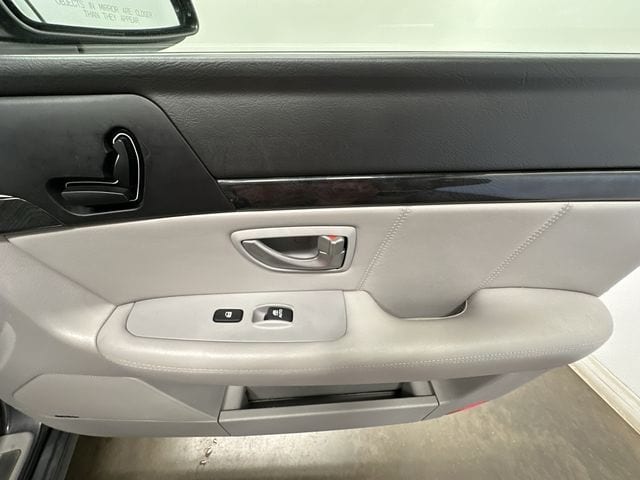 Thumbnail: 2009 Kia Amanti - 20