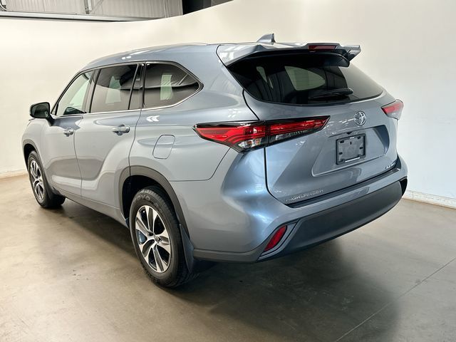 Thumbnail: 2022 Toyota Highlander - 35