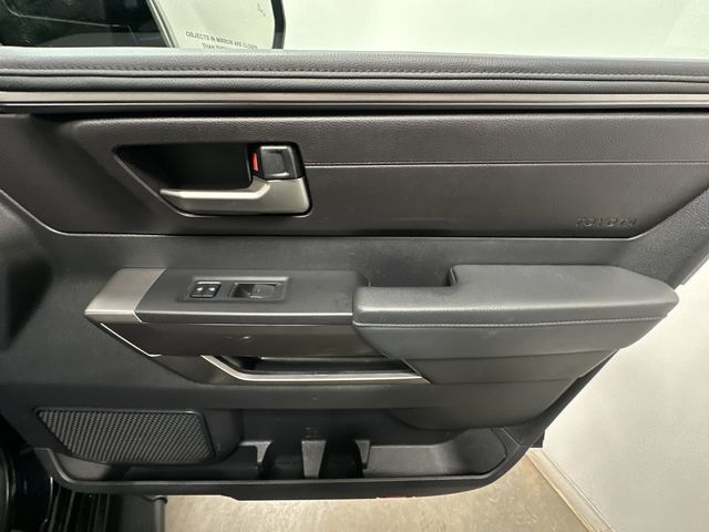 Thumbnail: 2023 Toyota Tundra - 23