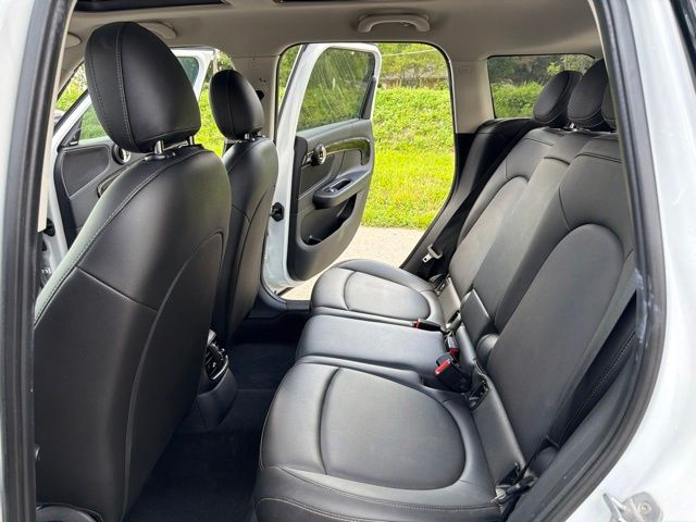 2019 MINI Countryman Base - Photo 16