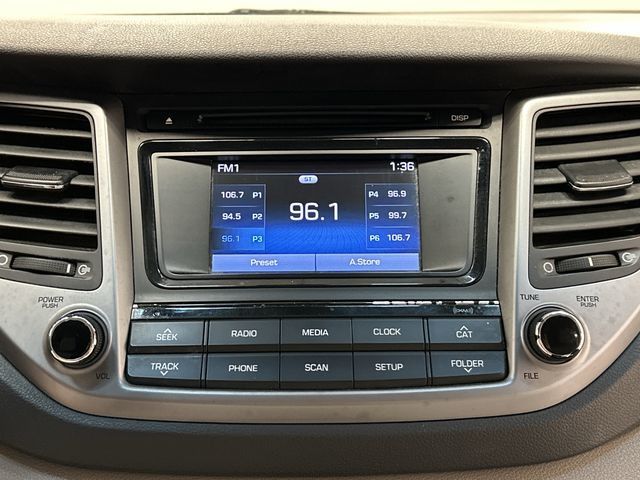 Thumbnail: 2017 Hyundai Tucson - 10