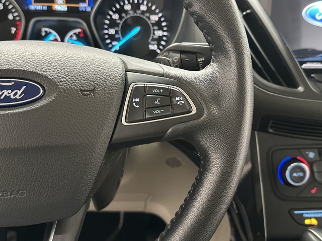 Thumbnail: 2017 Ford Escape - 9