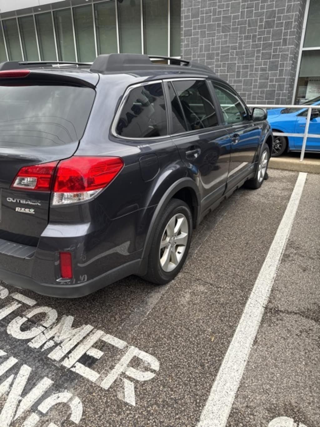 Used 2013 Subaru Outback 2.5i Premium SUV