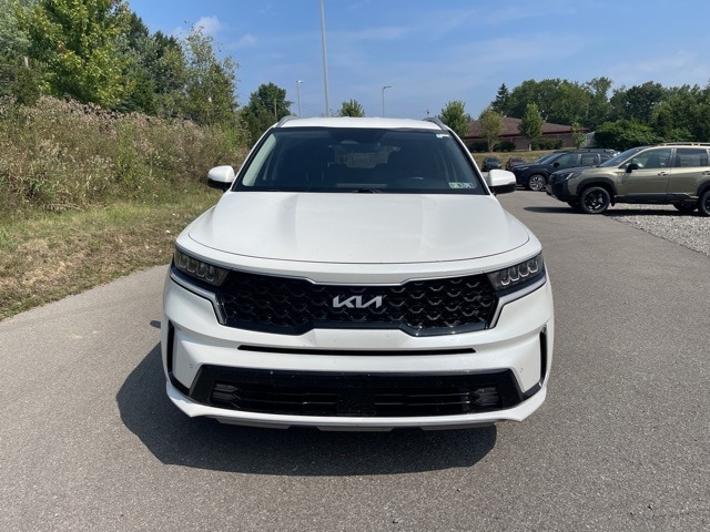 Thumbnail: 2022 Kia Sorento - 2