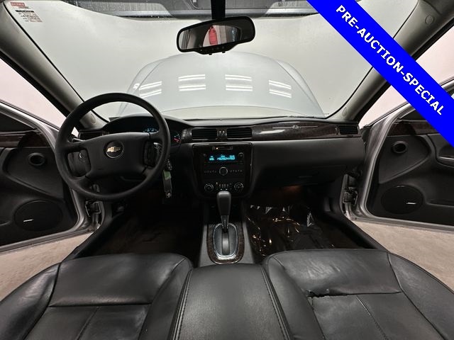 Thumbnail: 2015 Chevrolet Impala - 17