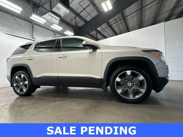 Thumbnail: 2017 GMC Acadia - 3