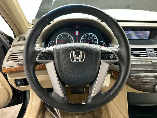 Thumbnail: 2009 Honda Accord - 8