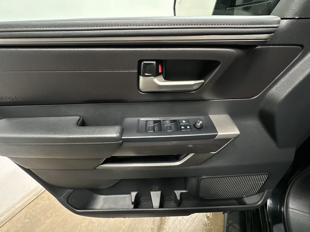 Thumbnail: 2023 Toyota Tundra - 18