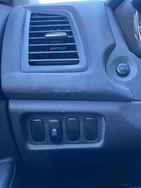 Thumbnail: 2016 Mitsubishi Outlander Sport - 22