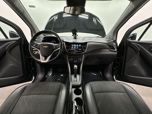 Thumbnail: 2019 Chevrolet Trax - 19