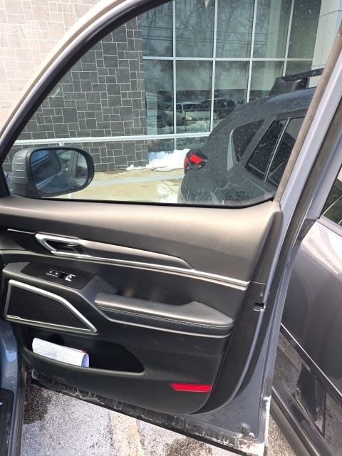 Thumbnail: 2020 Kia Telluride - 14