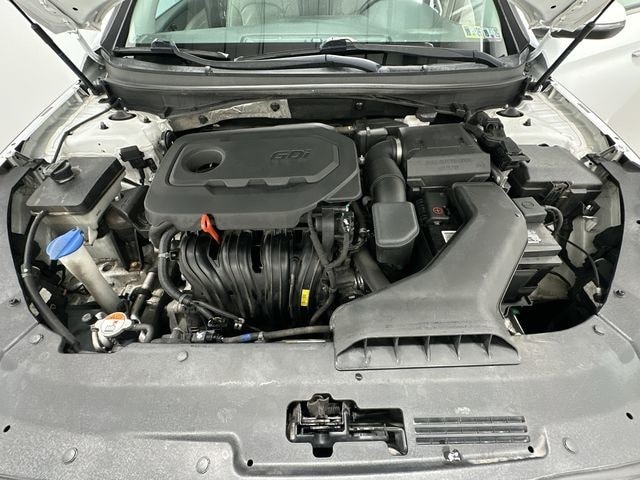 Thumbnail: 2018 Hyundai Sonata - 25