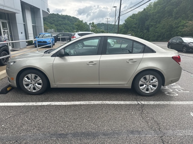 2013 Chevrolet Cruze LS -
                  Moon Township, PA