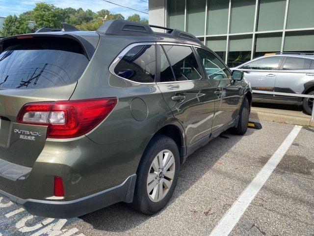 Thumbnail: 2017 Subaru Outback - 4