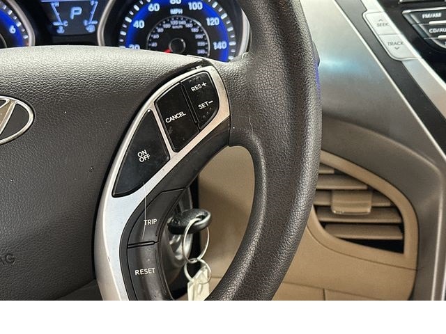 Thumbnail: 2012 Hyundai Elantra - 9