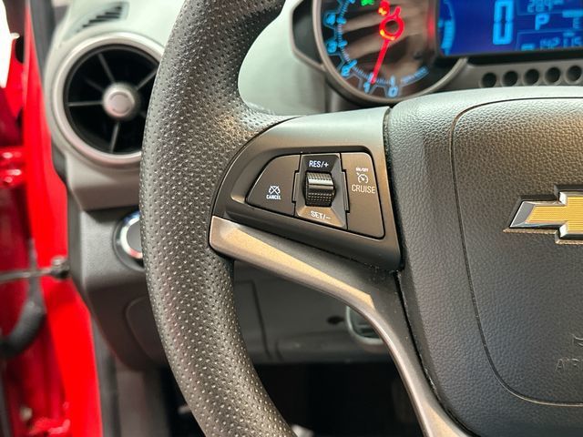 Thumbnail: 2015 Chevrolet Sonic - 7