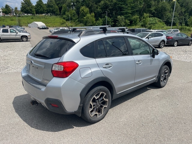 Thumbnail: 2016 Subaru Crosstrek - 6
