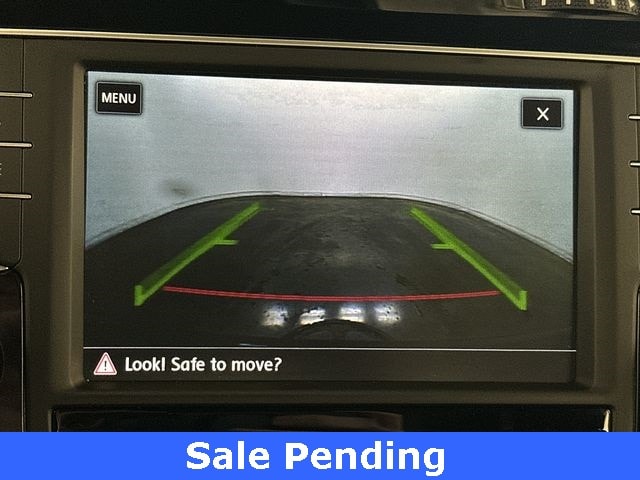 Thumbnail: 2017 Volkswagen Golf - 13