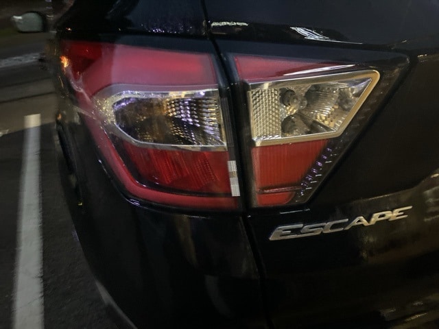 Thumbnail: 2018 Ford Escape - 9